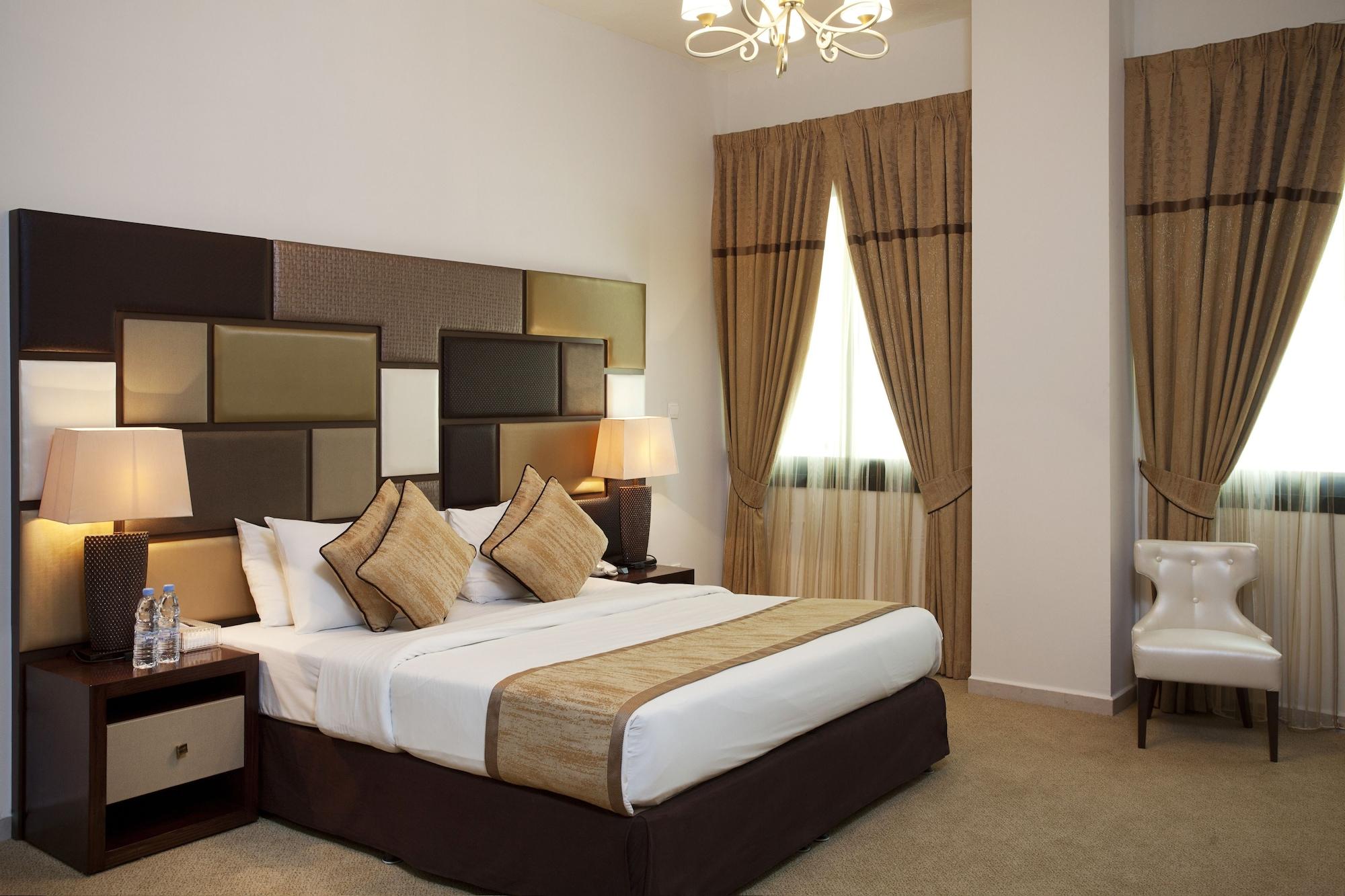 Al Waleed Palace Hotel Apartamentos Bur Dubái Exterior foto